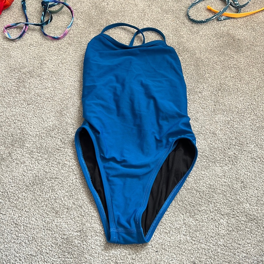 jolyn swimsuit! size 28 - in great condition!